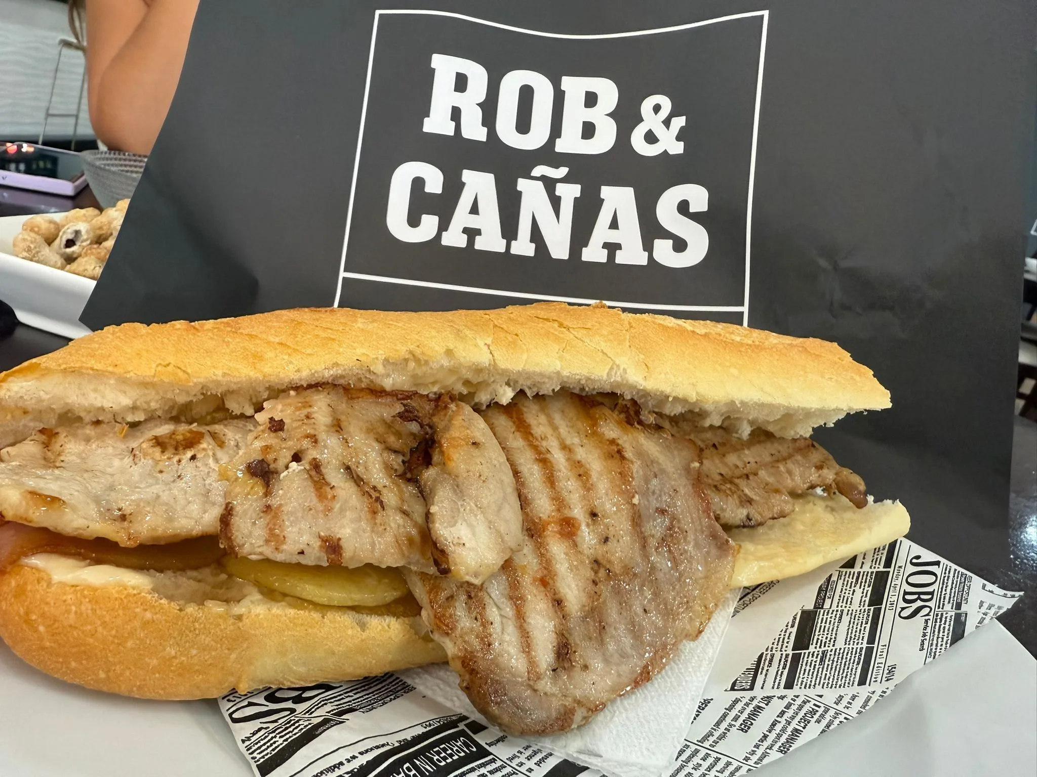 Terraza frente al mar